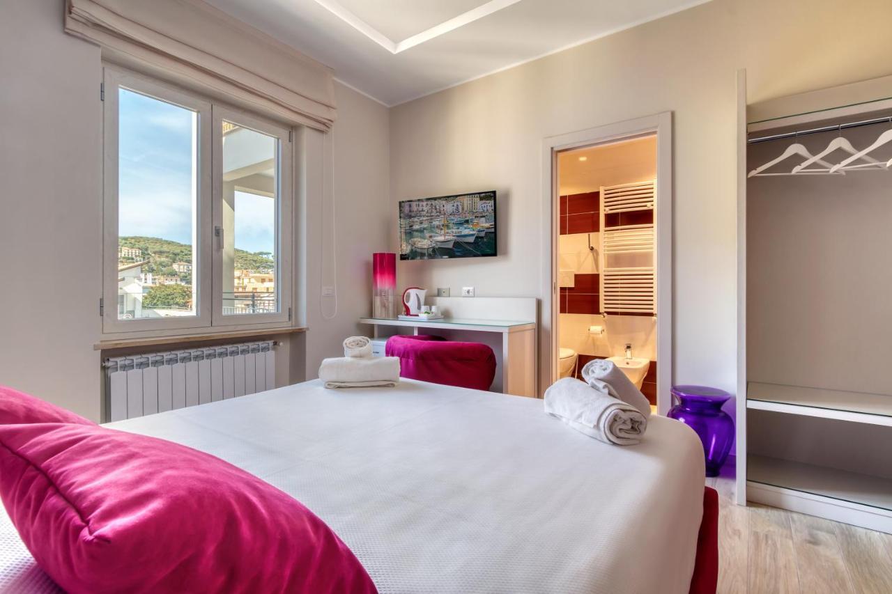Tiffany Suites ซอร์เรนโต ภายนอก รูปภาพ