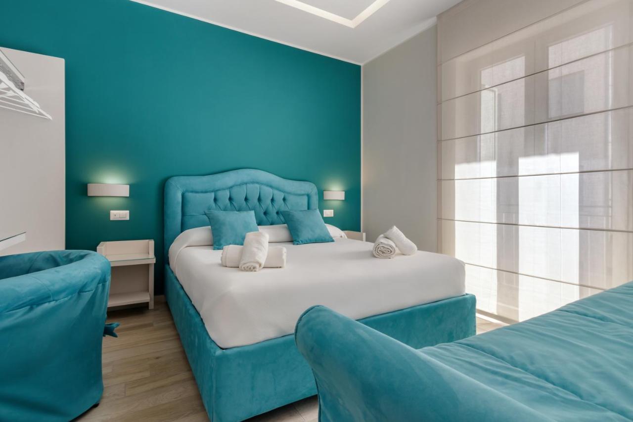 Tiffany Suites ซอร์เรนโต ภายนอก รูปภาพ