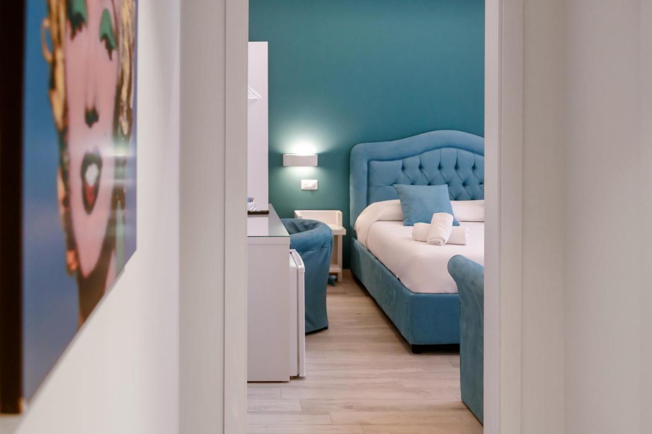 Tiffany Suites ซอร์เรนโต ภายนอก รูปภาพ