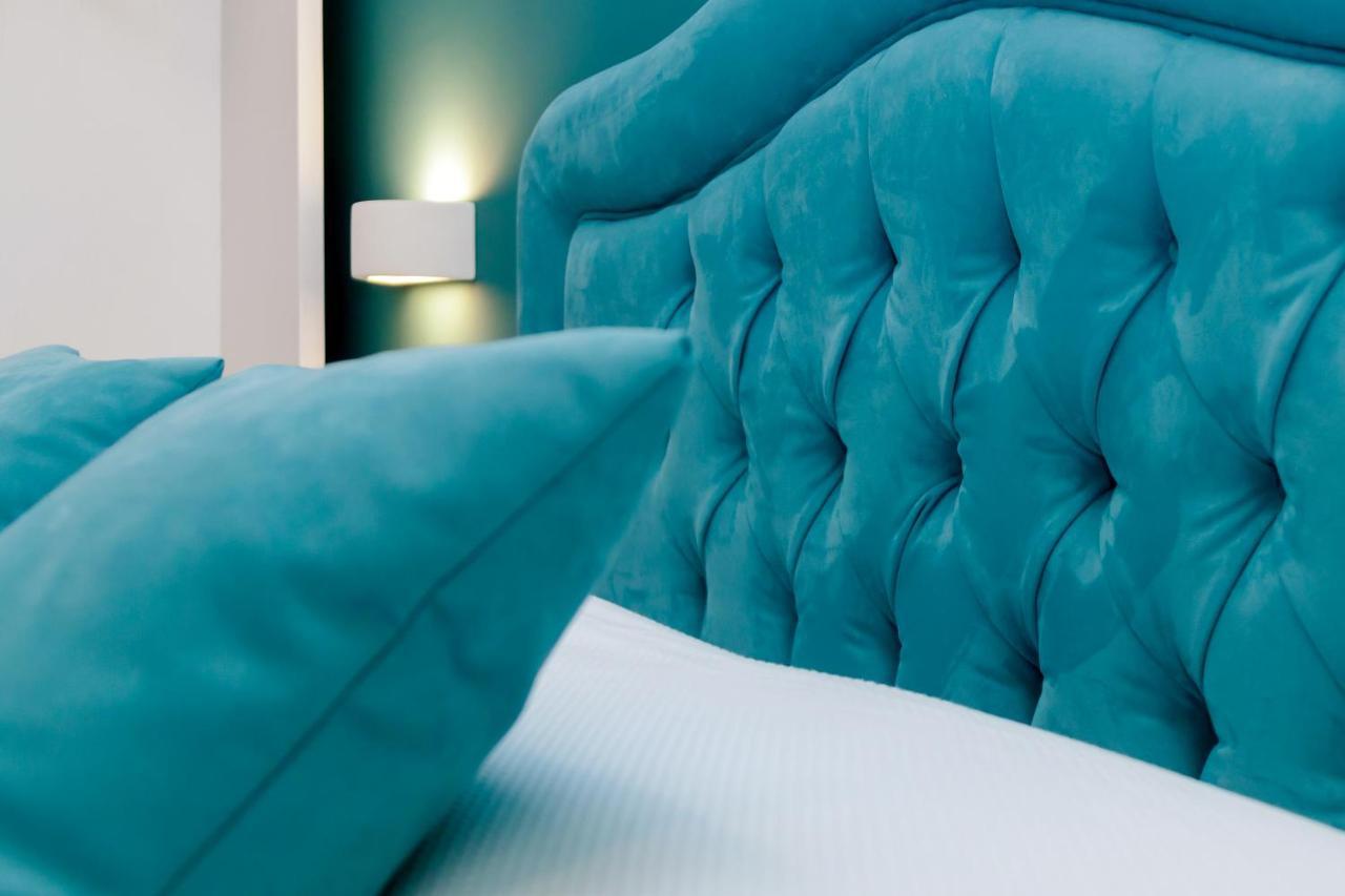 Tiffany Suites ซอร์เรนโต ภายนอก รูปภาพ